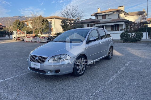 Fiat FIAT Croma 1.9 Multijet 16V aut. Must