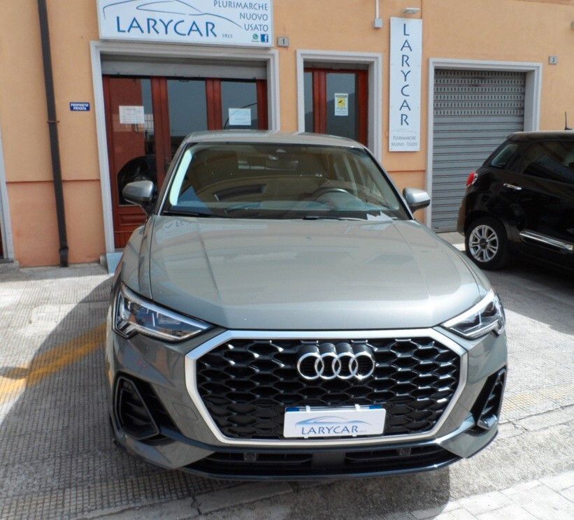 Image of Audi Q3