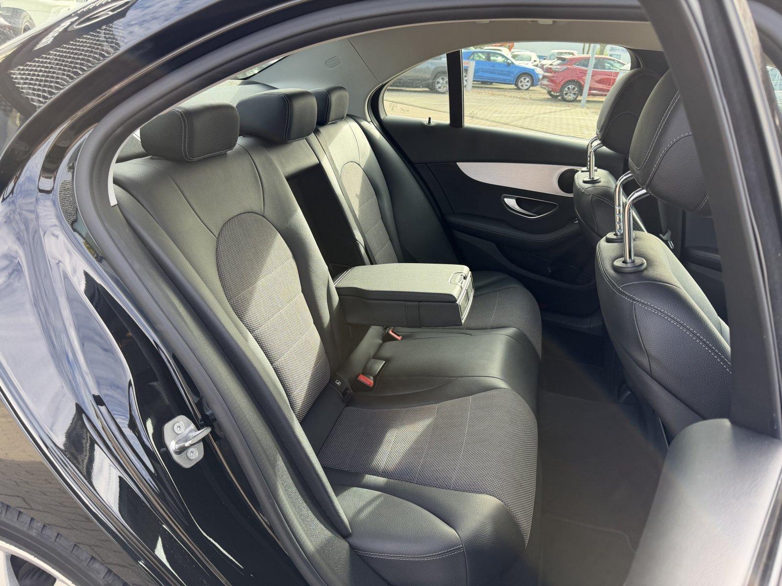Mercedes-Benz C 180 Avantgarde/MULTIBEAM/ASSIPAKET