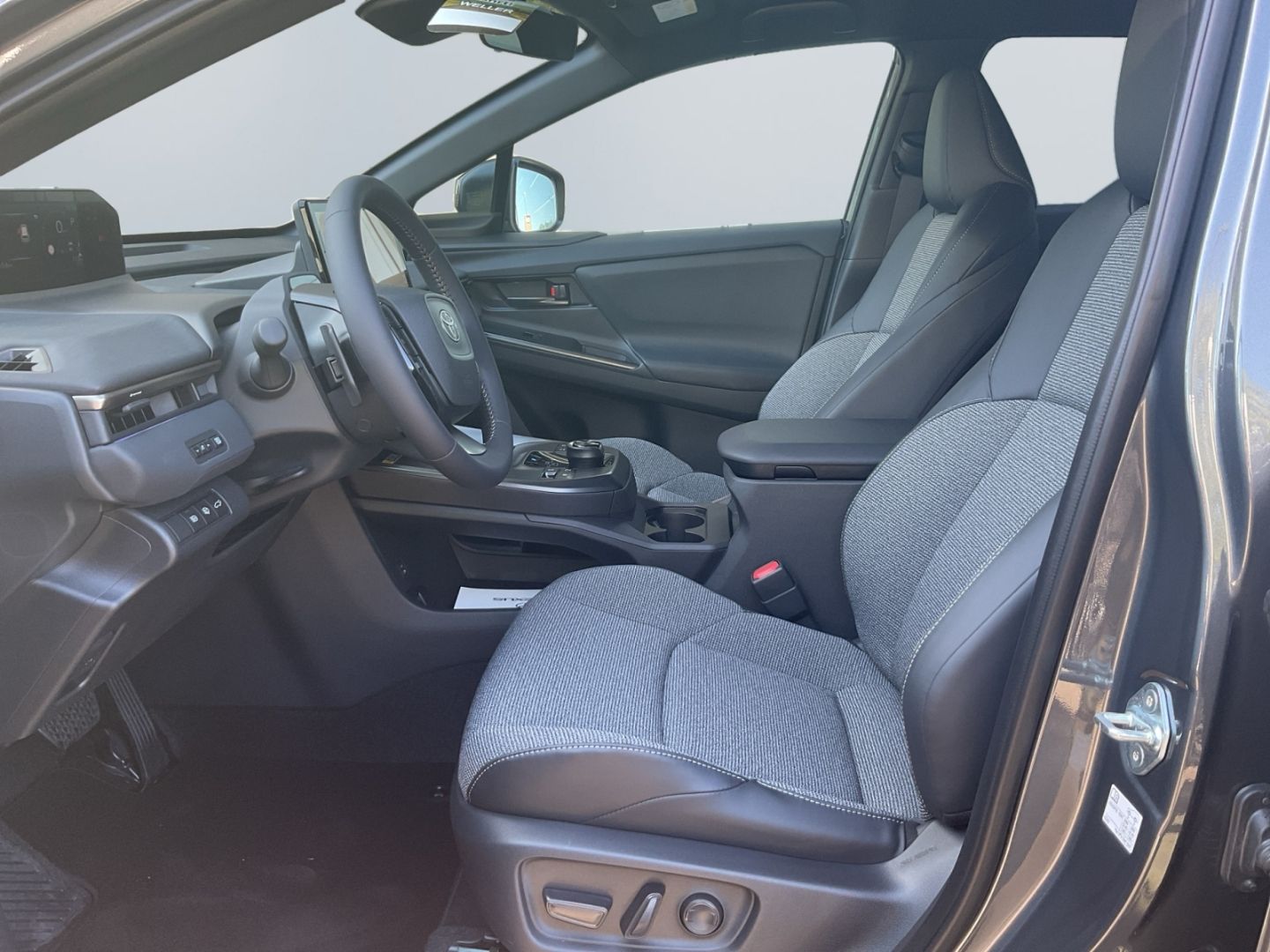 Toyota bZ4X - Bild 8