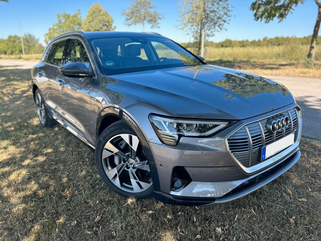 Image of Audi e-tron