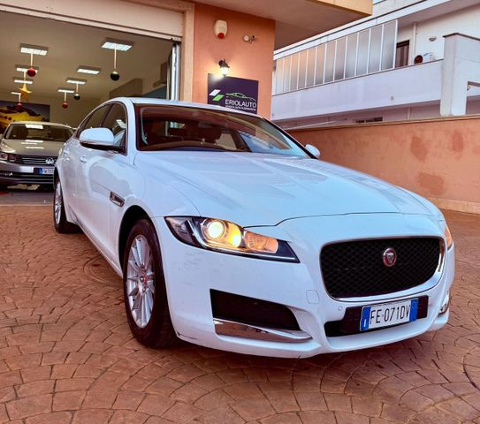 Jaguar XF 2.0 D E-Performance aut. Prestige