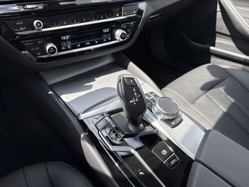BMW 520 - 10