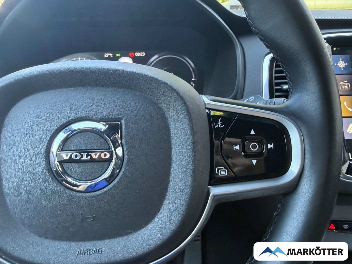 Volvo XC90 T8 AWD R Design Edition AHK/BLIS/360° foto 18