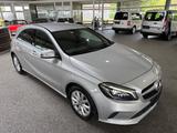 Mercedes-Benz A 180 DCT Style Navi LED PDC RfK Sportsitze - gebrauchte Mercedes-Benz A 180 aus dem Jahr 2017