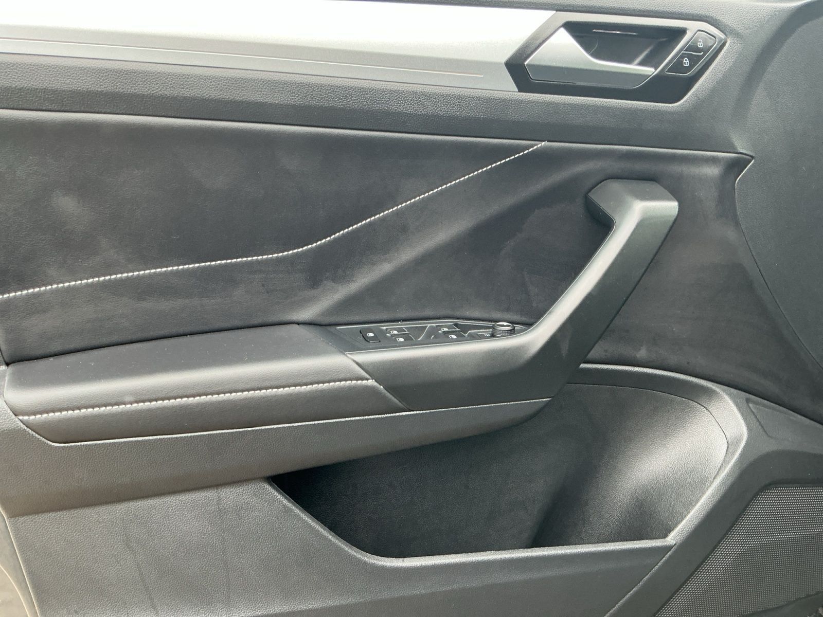 Volkswagen T-Roc - Bild 15