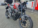 Honda CB125R ABS 1. Hand Service & TÜV Neu & nur 300KM - HONDA CB 125 T