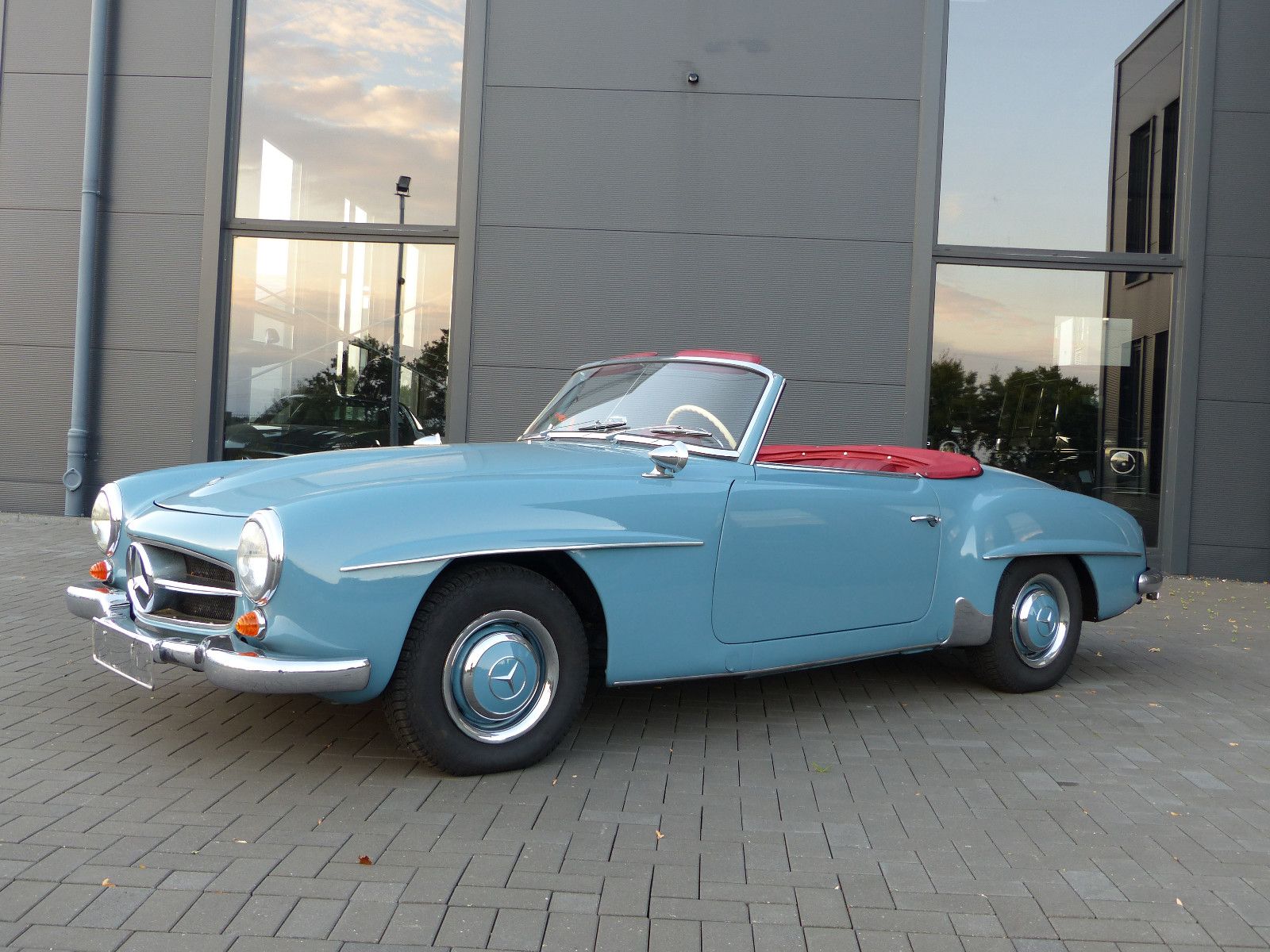 Fahrzeugabbildung Mercedes-Benz 190 SL