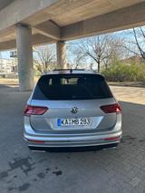 Volkswagen Tiguan Allspace 2.0 TDI SCR 176kW DSG 4MOTIO... - Volkswagen Tiguan Allspace in Karlsruhe