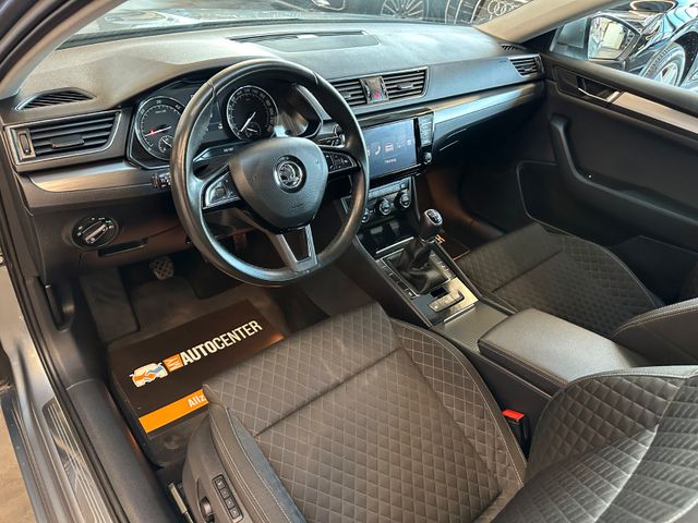 MYAUTOCENTER – Gebraucht- und Jahreswagen mit Werkstattservice in Pfaffenhofen Skoda Superb Combi Style *Bi Xenon*Klima*ACC*