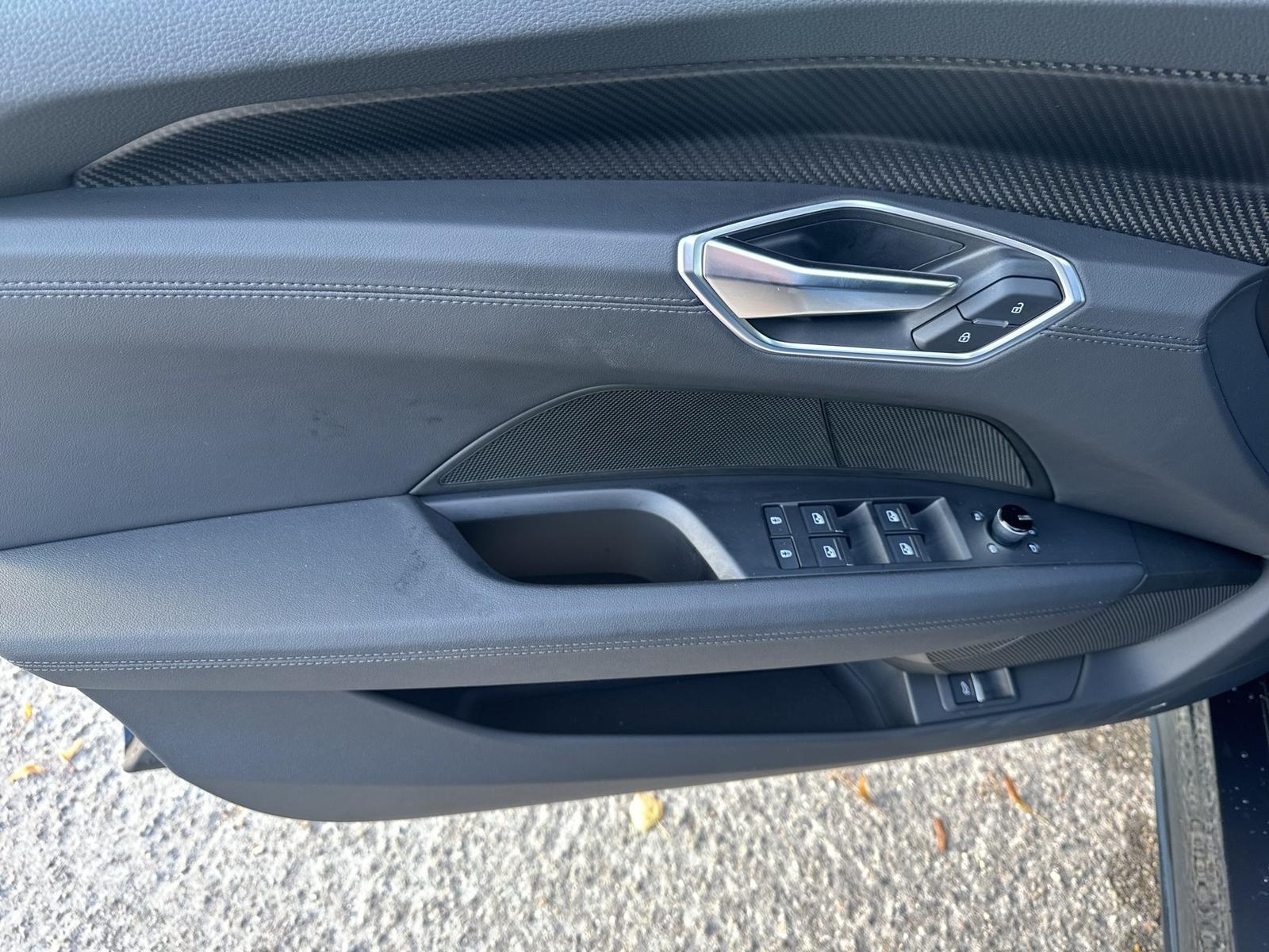 Audi e-tron GT qu LED KAMERA PANO ACC PDC NAV SHZ 20"