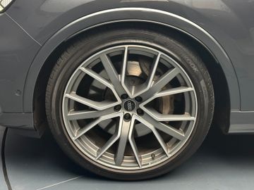 Audi Q7 - 9