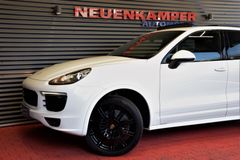 Fahrzeugabbildung Porsche Cayenne Diesel Platinum Edition Sport Design 1Hd