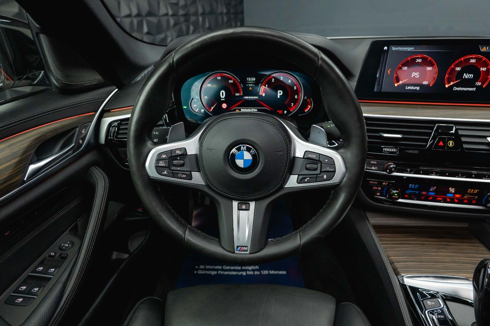 Fahrzeugabbildung BMW M550 i xDrive M-Performance Shadow *ACC*LED*360*