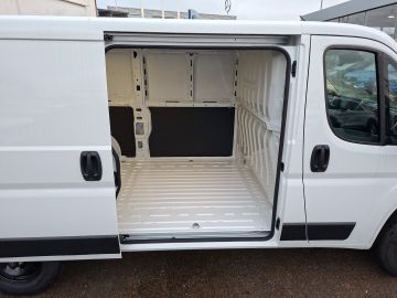 Bild 10 Opel Movano Cargo L2H1 2.2 BlueHDi 140 AHK Klima Totw