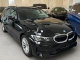 BMW 318d Advantage*1.HAND*LED*NAVI*LEDER*LC*ACC*AHK - BMW 318 in Wuppertal