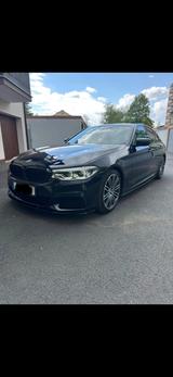 BMW M550i xDrive/ Keyless/360*/Navi/ Leder/HUD. - schwarze BMW 550