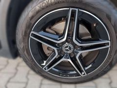 MERCEDES-BENZ GLA 220 d 4Matic 8G-DCT AMG Line~MultiBeam~Mbux