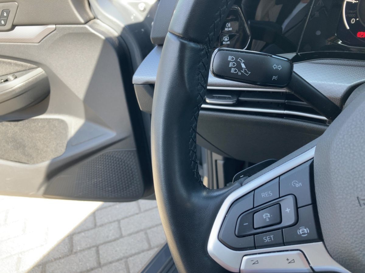 Volkswagen Golf - Bild 14