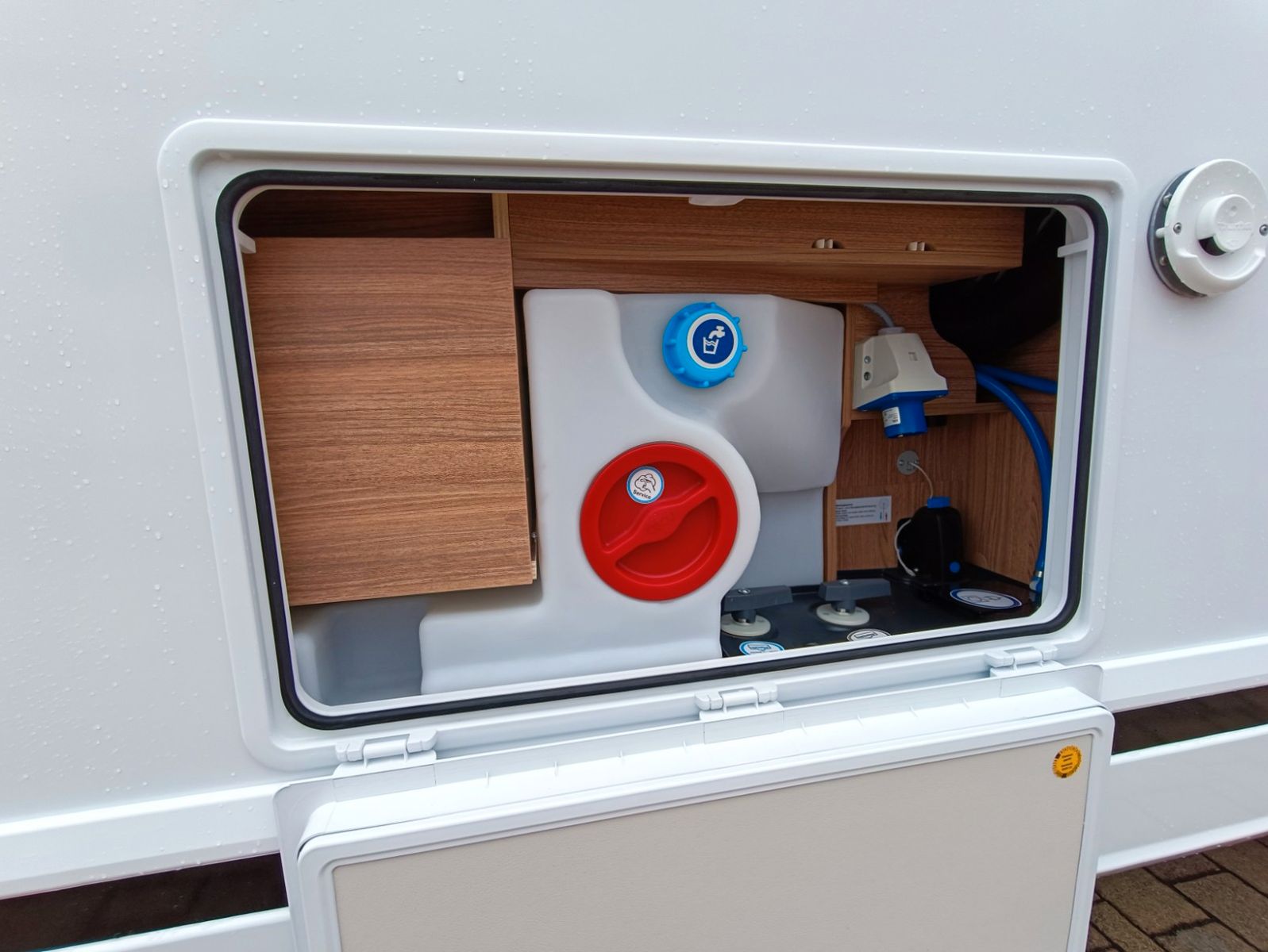 Fahrzeugabbildung Weinsberg CaraCore 650 MEG *Automatik*Standklima*Backofen