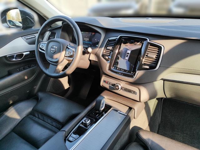 VOLVO XC 90 (Bild 23 von Array)