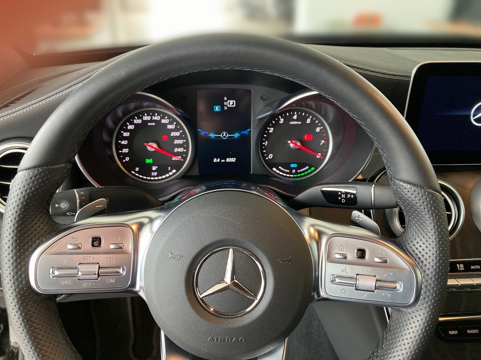 Fahrzeugabbildung Mercedes-Benz C 300 AMG Line *MultiBeam*Burmester*Kam*TotWink*