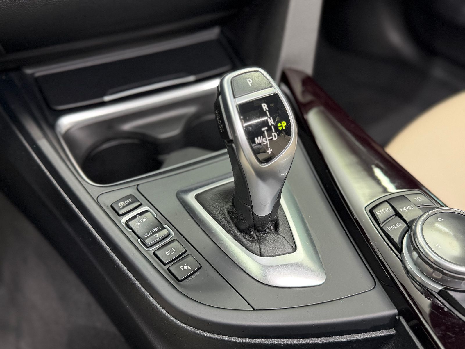 Fahrzeugabbildung BMW BMW 435i xDrive Coupe M Sport|INDIVIDUAL|H/K|HuD
