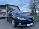 Peugeot 206 Cabriolet CC Platinum/LEDER/KLIMATRONIK/2.HD - Peugeot 206 mit Benzin-Antrieb: Schwarz, Leder, Cabrio