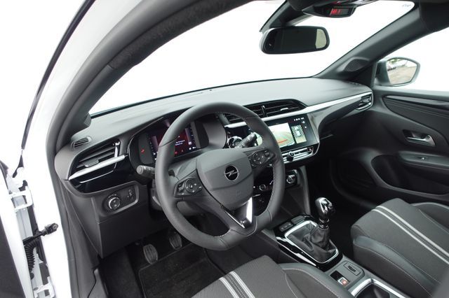 Fahrzeugabbildung Opel Corsa F 1.2 Turbo GS KlimaA,LED,Navi,SHZ,Kam.,LM