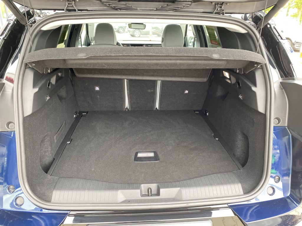 Fahrzeugabbildung Citroën e-C5 Aircross 210 Komfort-Range MAX *Allwetterre