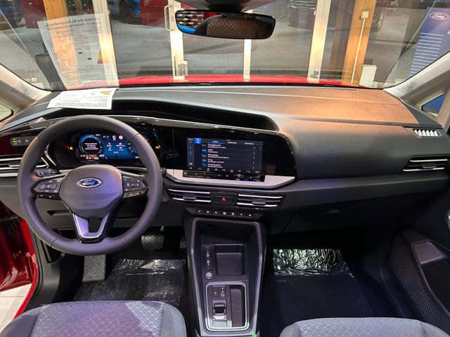 Ford Grand Tourneo Connect PHEV Titanium