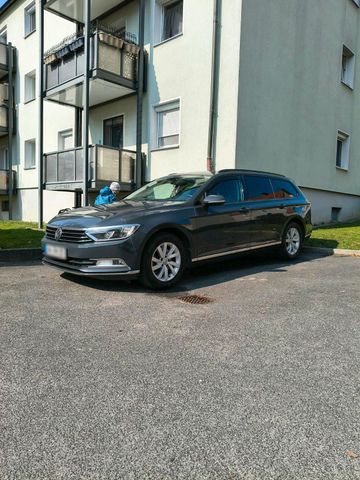 VW Passat Variant