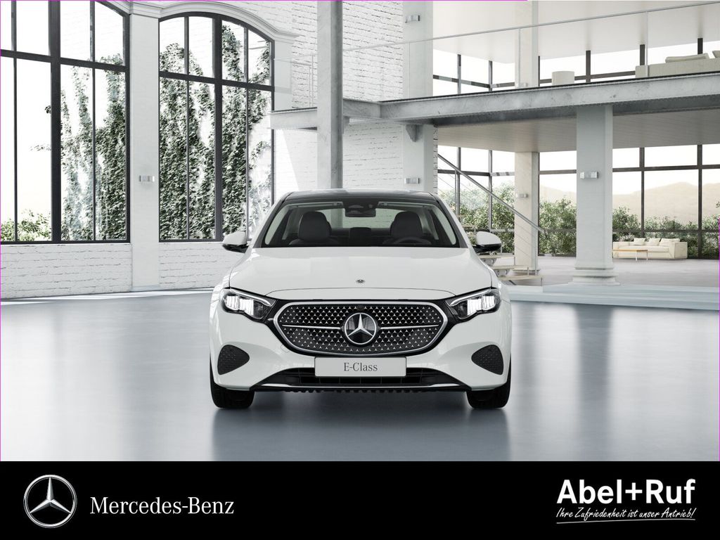 MERCEDES-BENZ E-Class 2026