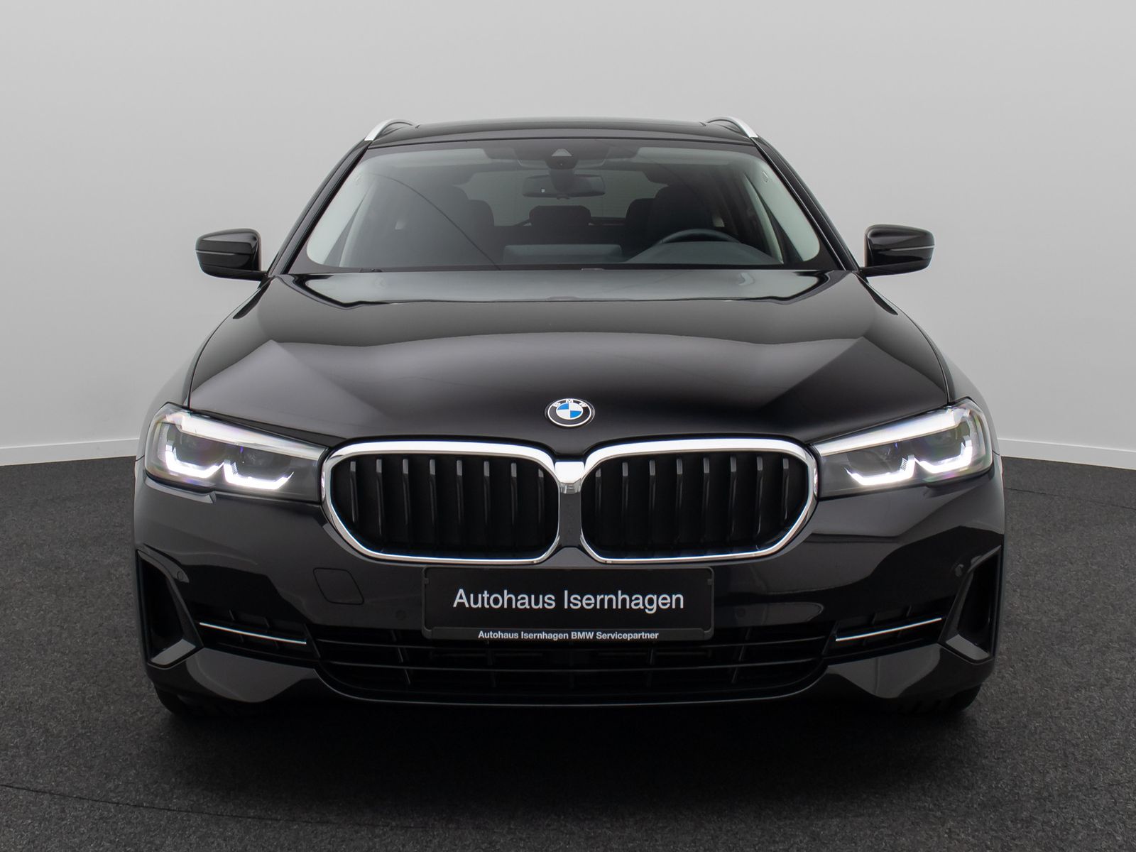 Fahrzeugabbildung BMW 520d xD Alarm 4xKlima Leder DAB Panorama 18Zoll