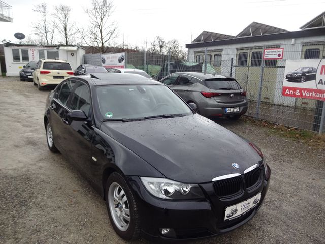 BMW 320i Lim*E90*Automatik*PDC*SHZ*Alu*Tempomat**