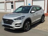Hyundai Tucson Premium 2WD KEYLESS/NAVI/PAN0/360 KAMERA - Hyundai Gebrauchtwagen von 2019