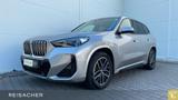 BMW IX1 XDRIVE30 M Sport,AHK,DA+,HuD,360°,adLED - BMW iX1: Head-Up Display