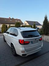 BMW x5 30d M-Packet HeadUp/Temp./Voll Auss... - BMW 530 mit Diesel-Antrieb: Geländewagen