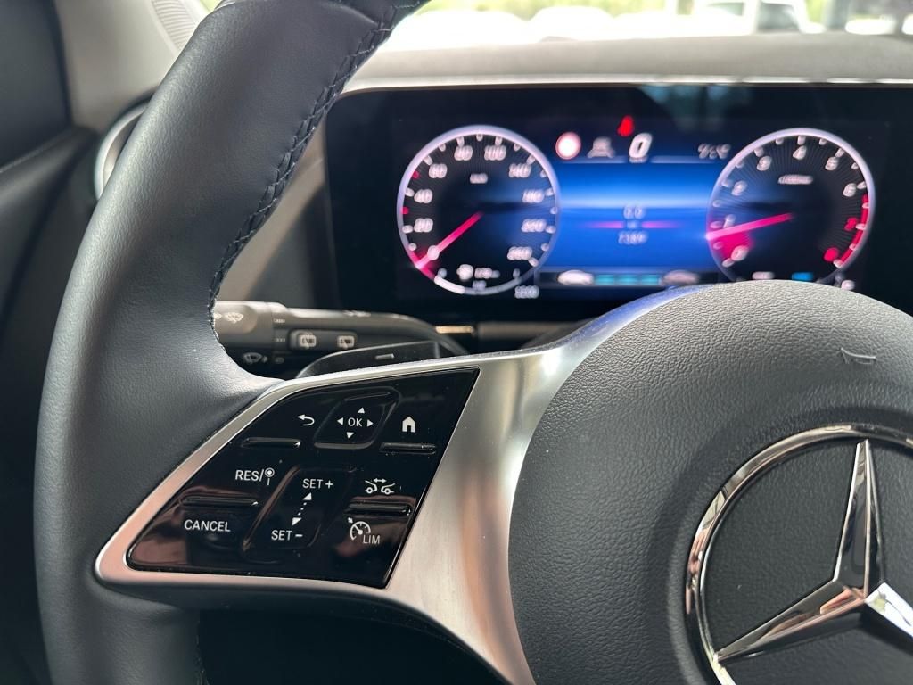 Fahrzeugabbildung Mercedes-Benz B 200 LED+Distronic+360Kamera+Memory