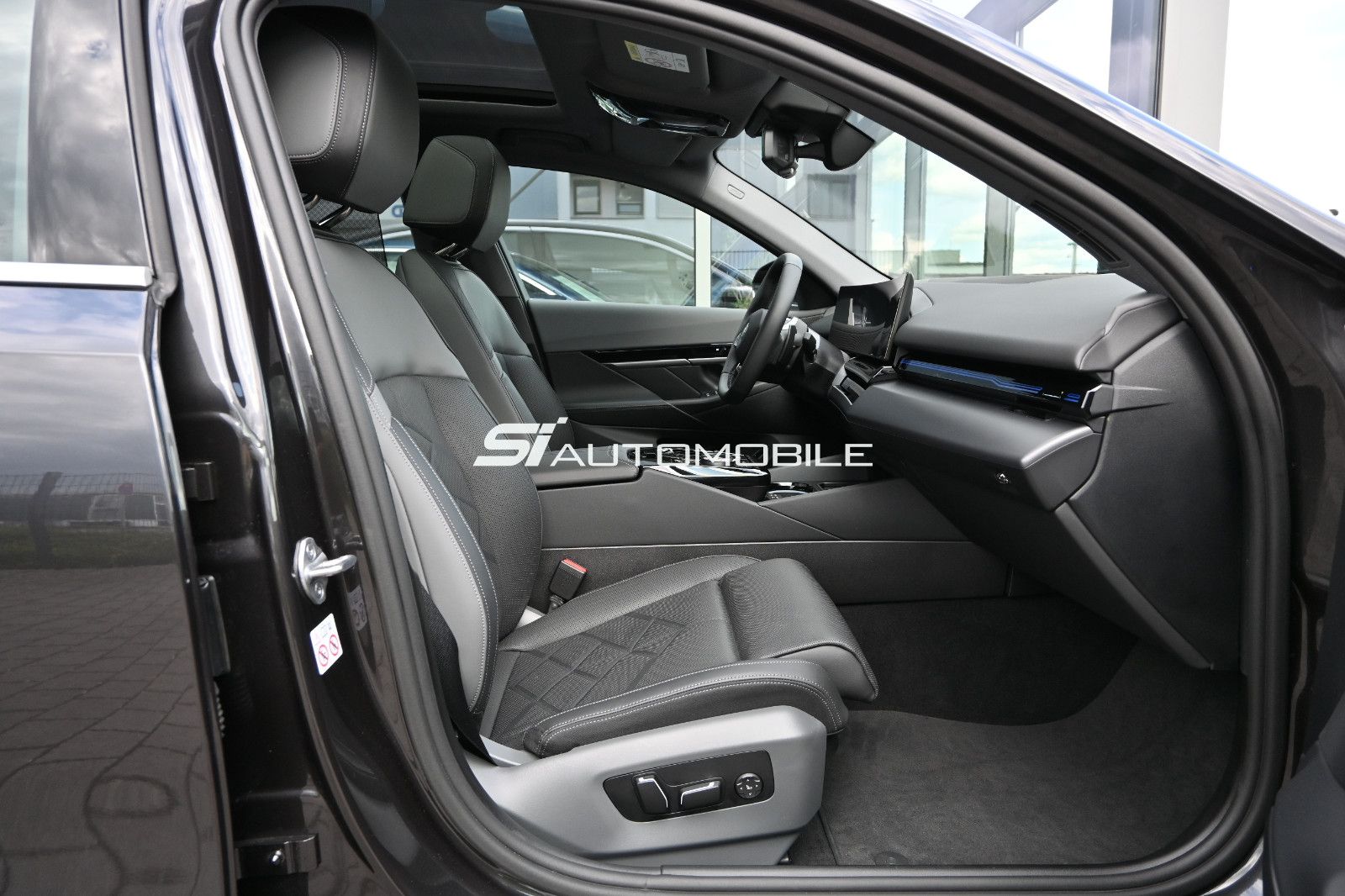 Fahrzeugabbildung BMW 530e Aut. UVP 86.049€°ACC°PANO°MERINO+BELÜF°360°