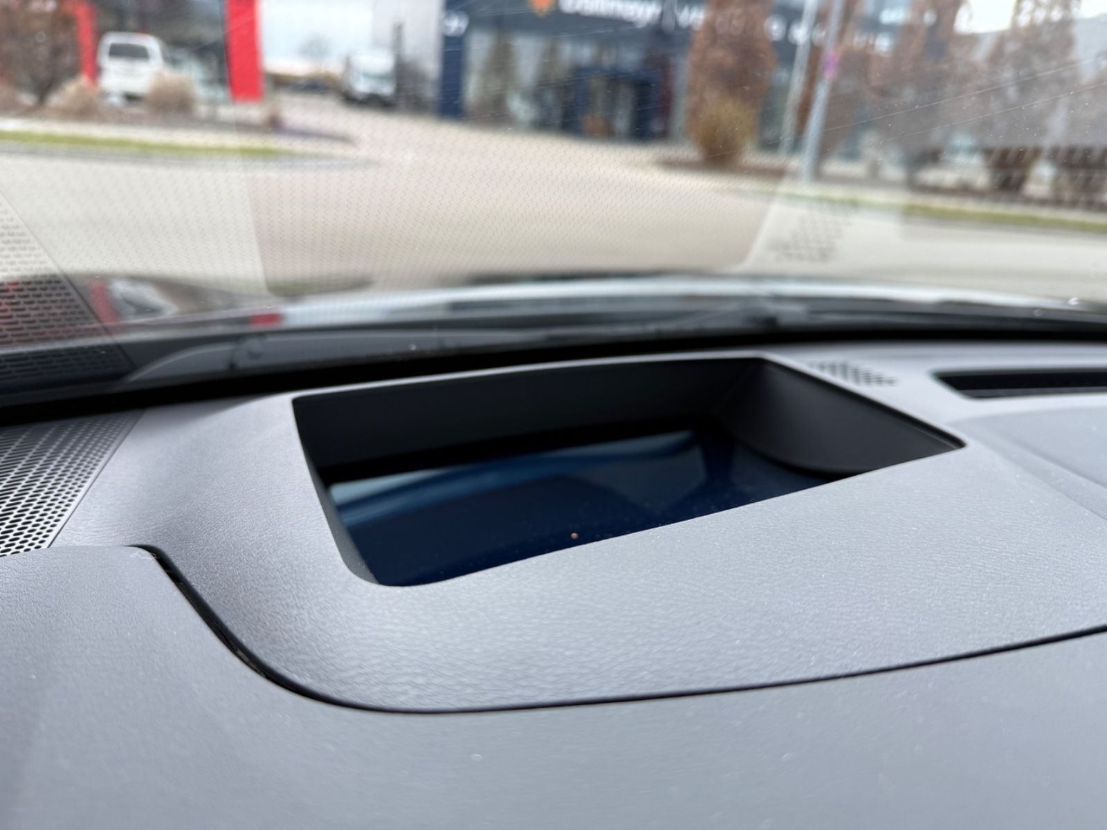 Fahrzeugabbildung Nissan Qashqai N-Connecta Winter Komfort 360°