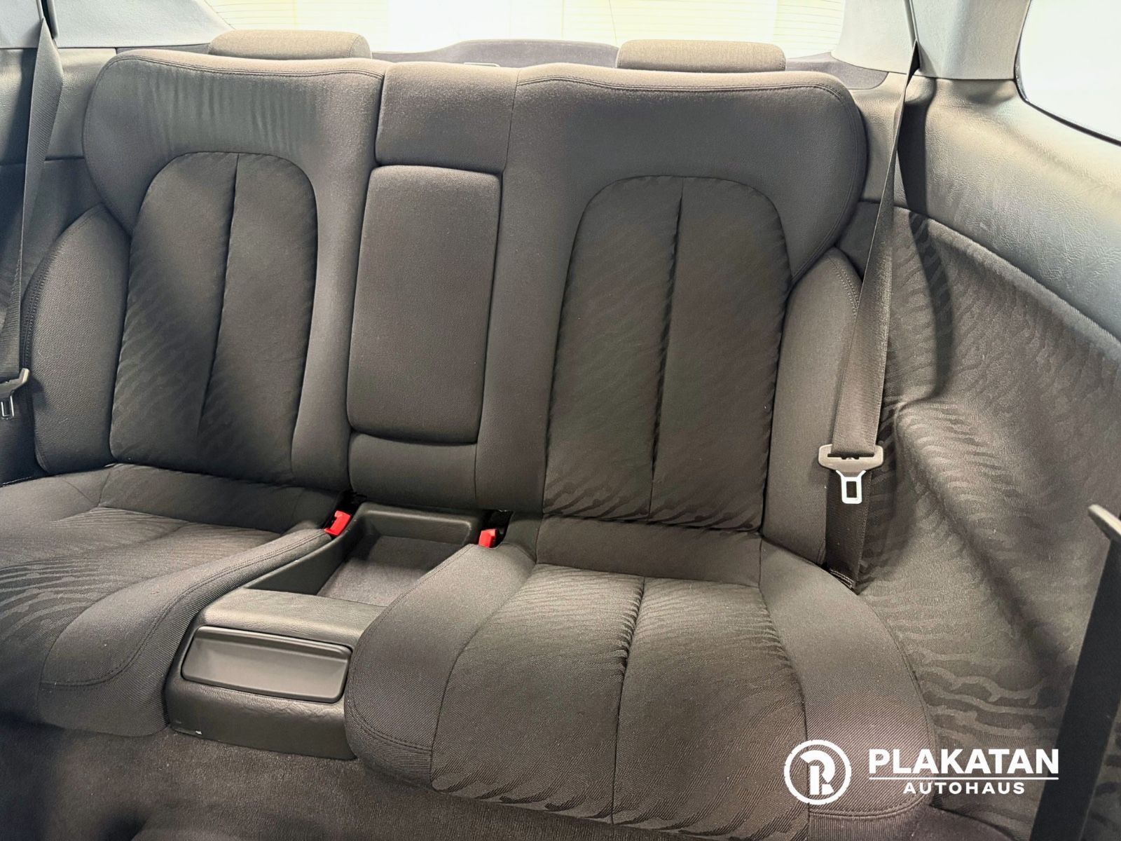 Fahrzeugabbildung Mercedes-Benz CLK 200 Kompressor Automatik Tempomat Klima