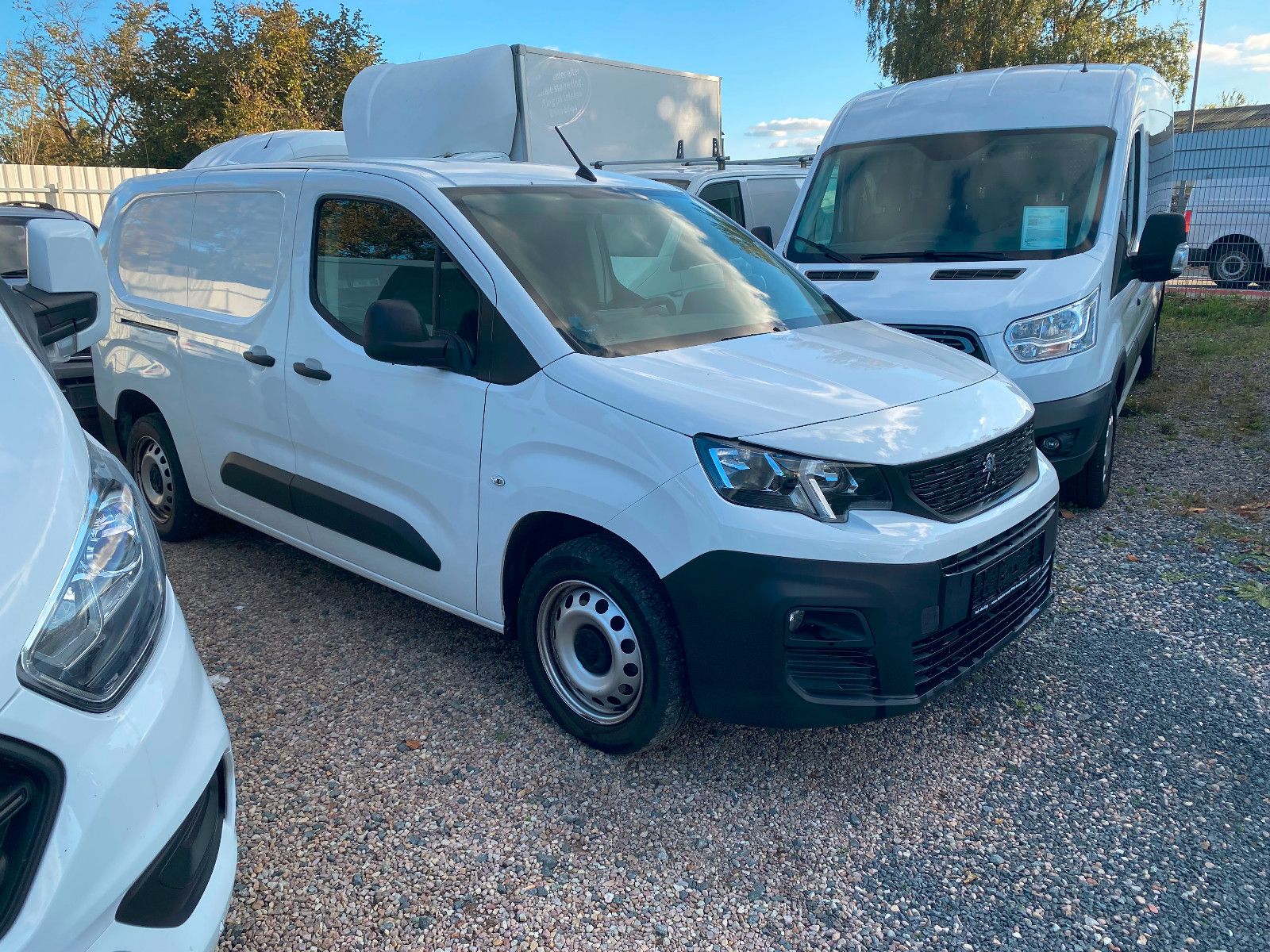 Fahrzeugabbildung Peugeot PEUGEOT Partner1.6BlueHDi ServiceEdition,Kasten