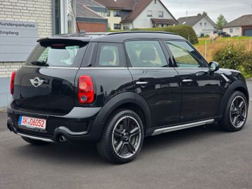 MINI Cooper Countryman - 5
