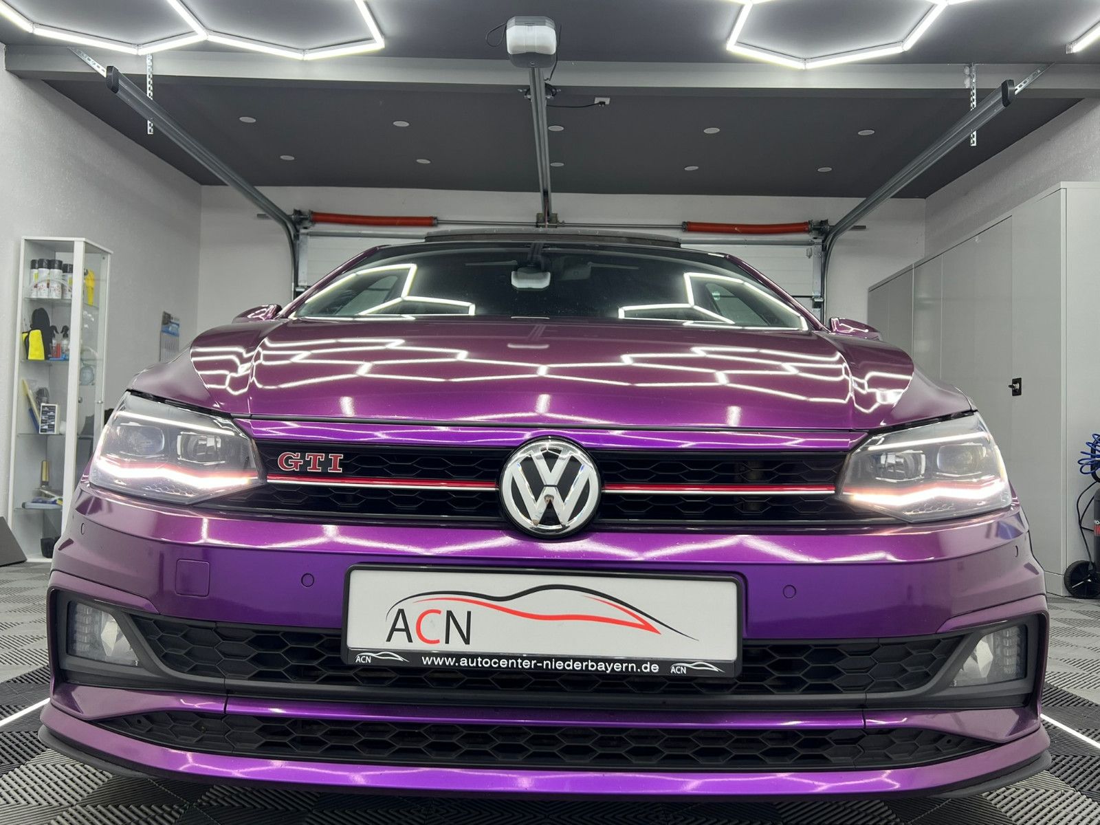 Fahrzeugabbildung Volkswagen Polo VI GTI/SPORTAUSPUFF/ACC/AMBIENTE/PANO