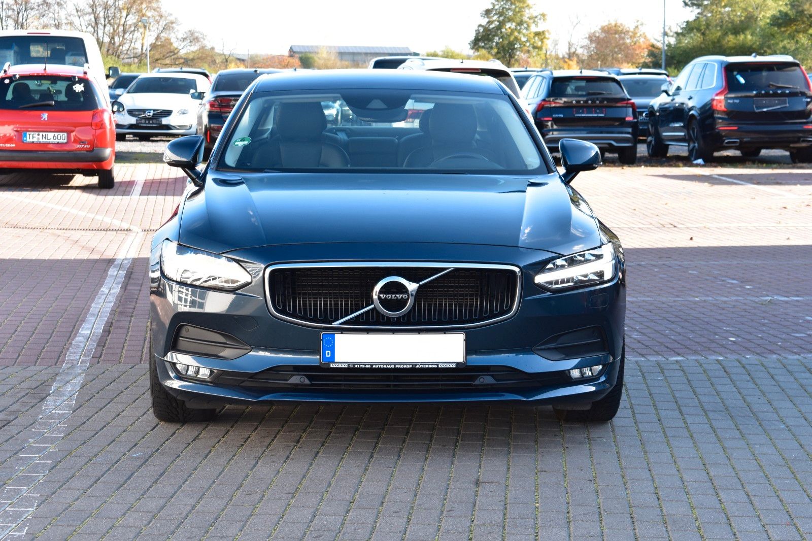 Fahrzeugabbildung Volvo S90 D4 Momentum Pro*AT*LED*Mietkauf möglich