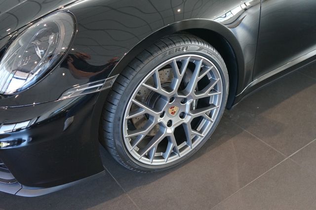 Porsche 992.2 Carrera Cabriolet | Sportabgasanlage | 21"