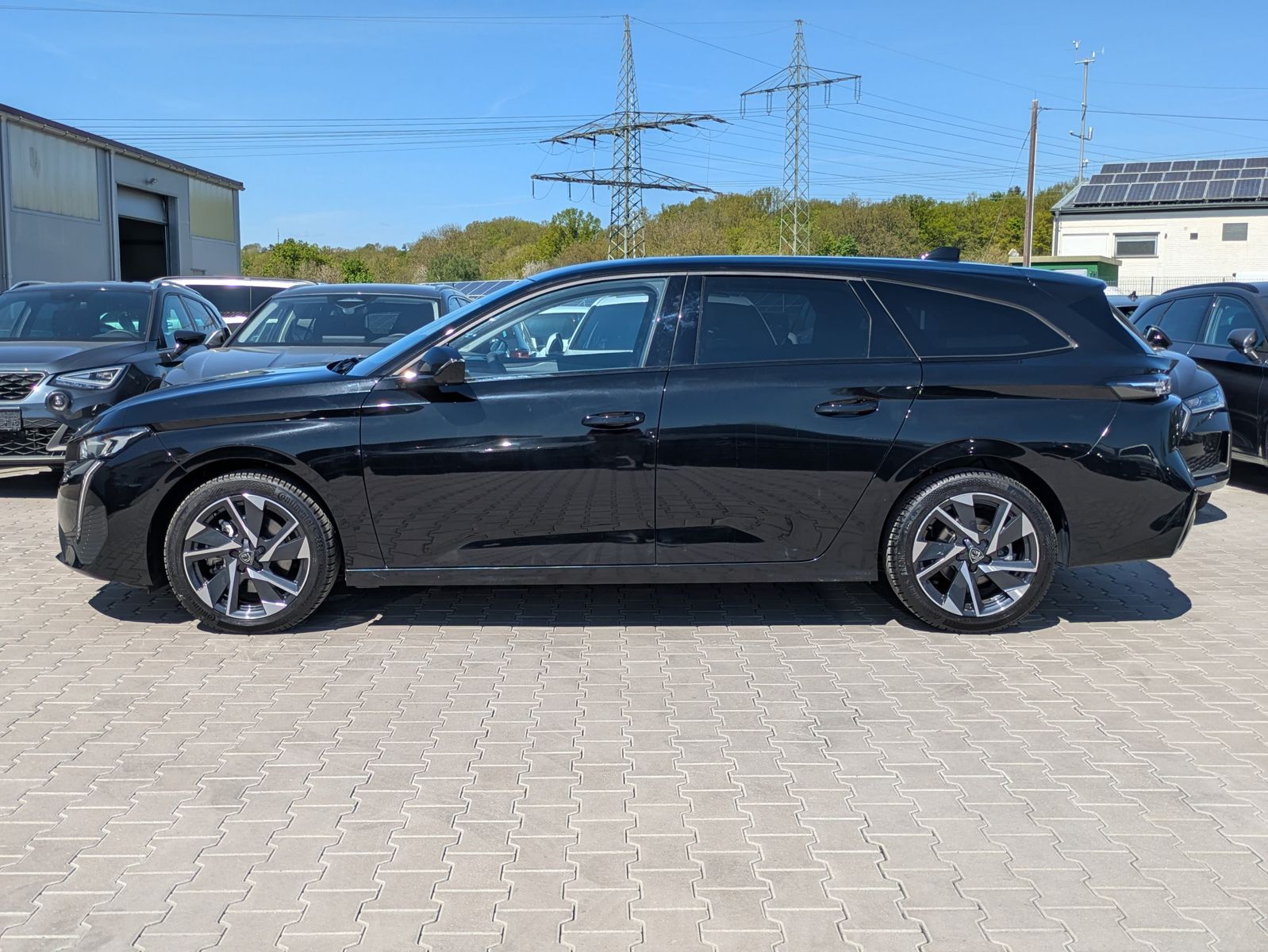 Fahrzeugabbildung Peugeot 308 Allure 1.2 AHK*360°KAMERA*ACC*LED*GARANTIE