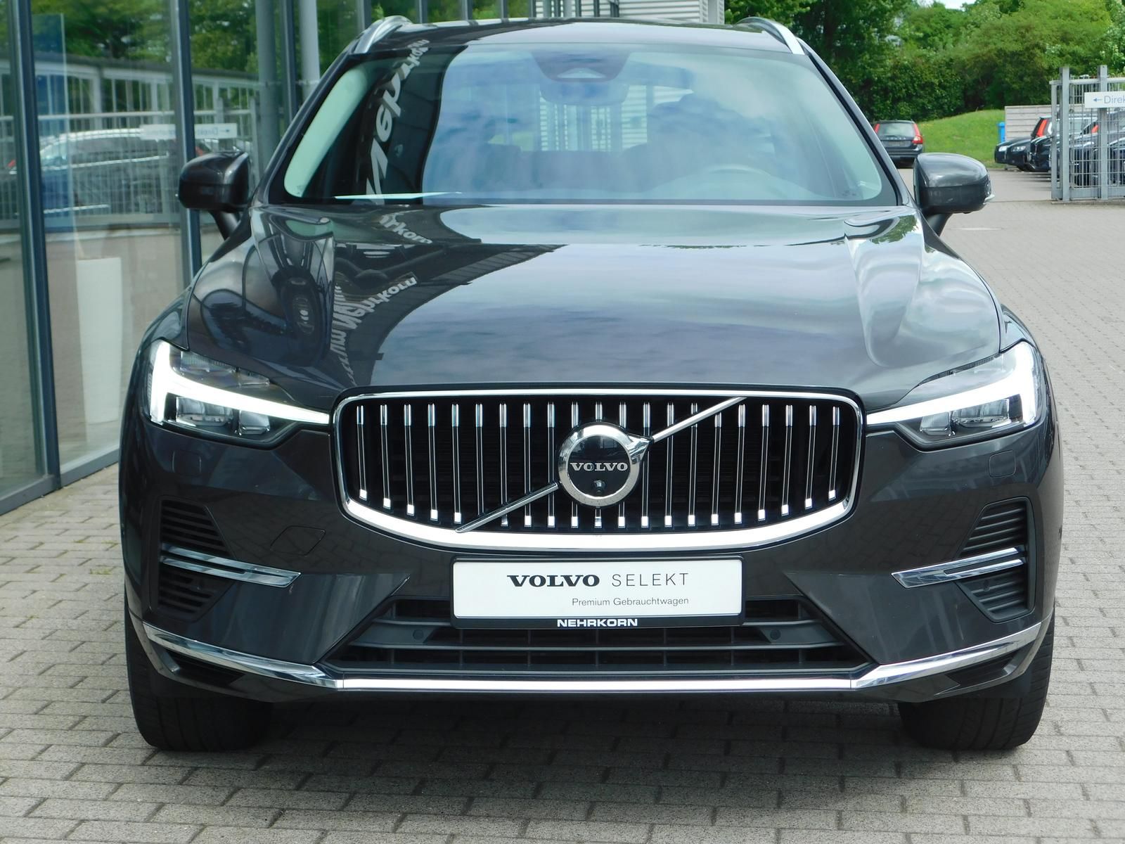 Fahrzeugabbildung Volvo XC60 T8 Recharge Inscription Plug-In Hybrid AWD