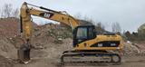 CAT 323 DL - CAT D3